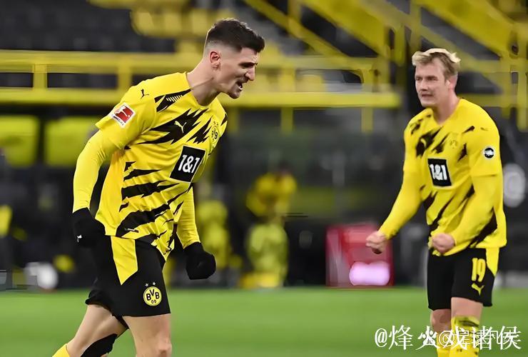 官方:利兹联正式与丹尼尔-詹姆斯续约至2029年 官方:利兹联正式与丹尼尔-詹姆斯续约至2029年