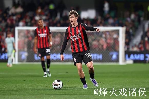 官方丨米兰与萨勒马科尔斯续约至2031年